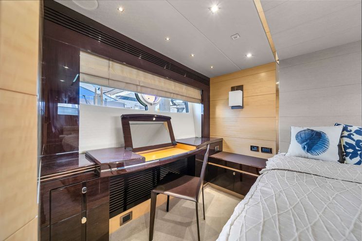 Charter Yacht GEM - Sunseeker 68 - 3 Cabins - Miami - Florida - Southeast USA - Bahamas