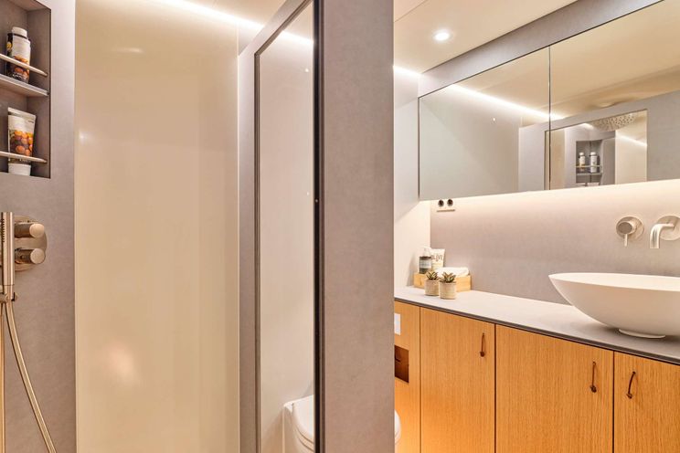 Charter Yacht NADAMAS - YYachts Y8 - 4 Cabins - Athens - Mykonos - Paros - Cyclades - Greece