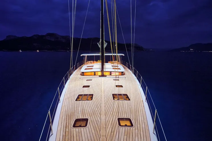 Charter Yacht NADAMAS - YYachts Y8 - 4 Cabins - Athens - Mykonos - Paros - Cyclades - Greece