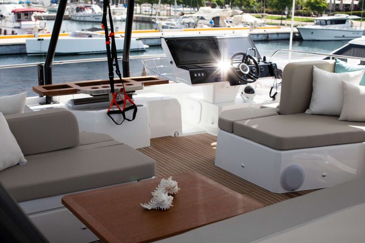Charter Yacht ELLY - Fountaine Pajot Power 67 - 4 Cabins - Athens - Mykonos - Paros - Cyclades - Greece