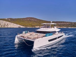 ELLY - Fountaine Pajot Power 67 - 4 Cabins - Athens - Mykonos - Paros - Cyclades - Greece ELLY - Fountaine Pajot Power 67 - 4 Cabins - Athens - Mykonos - Paros - Cyclades - Greece