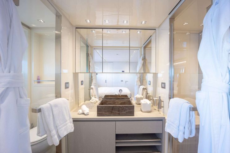 Charter Yacht PHOENIX - San Lorenzo - 5 Cabins - Bahamas - Nassau