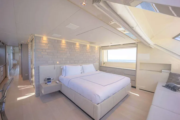 Charter Yacht PHOENIX - San Lorenzo - 5 Cabins - Bahamas - Nassau