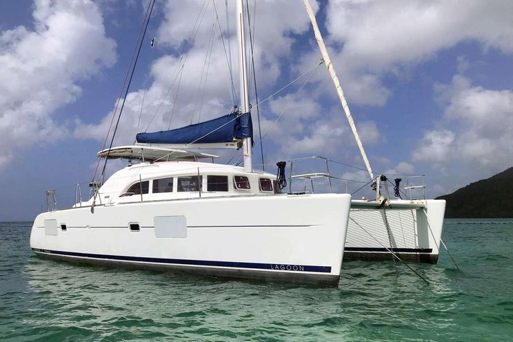 Charter Yacht TIMAIAO 2 - 3 Cabins - Lagoon 40 - Grenadines