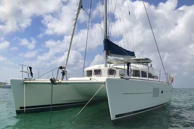 Charter Yacht TIMAIAO 2 - 3 Cabins - Lagoon 40 - Grenadines