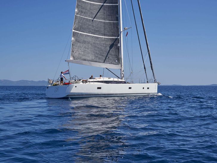 AENEA CNB Bordeaux 76 - sailing AENEA CNB Bordeaux 76 - sailing