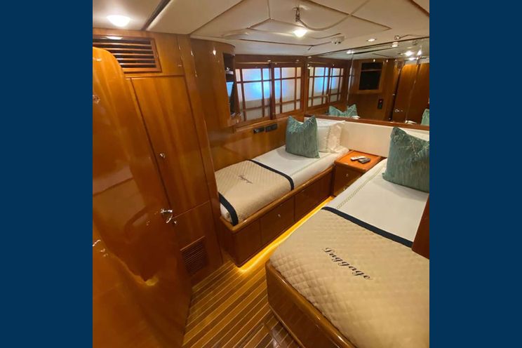 Charter Yacht SLIPAWAY - Hargrave 92 - 4 Cabins - Fort Lauderdale - Florida East Coast - Bahamas