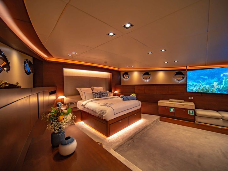 DOUBLE EAGLE 40m Custom Gulet Master Cabin