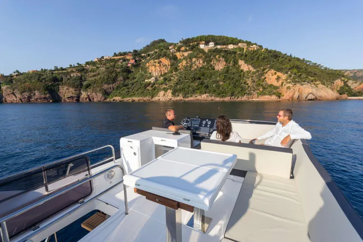 Charter Yacht CHAMP ATLANTIS - Galeon 500 Fly - 3 Cabins - Kastela - Split - Dubrovnik - Hvar - Croatia