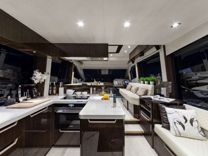 CHAMP ATLANTIS - galley CHAMP ATLANTIS - galley