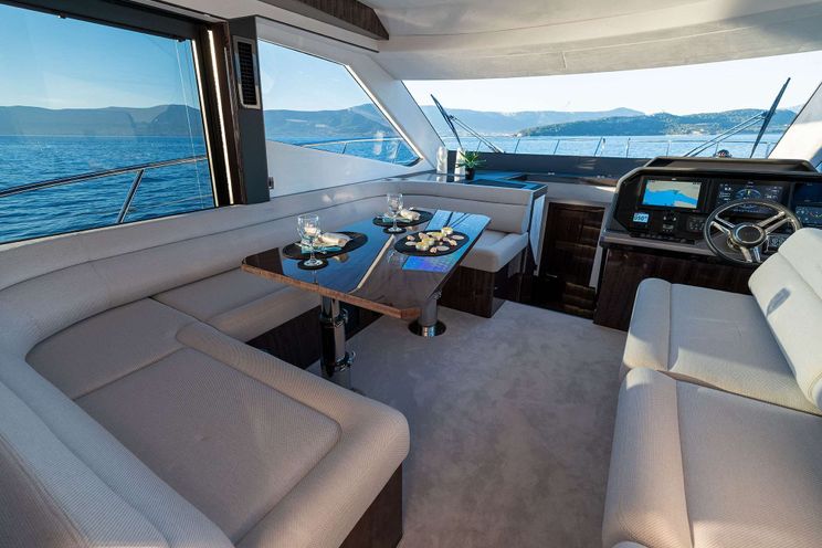 Charter Yacht CHAMP ATLANTIS - Galeon 500 Fly - 3 Cabins - Kastela - Split - Dubrovnik - Hvar - Croatia