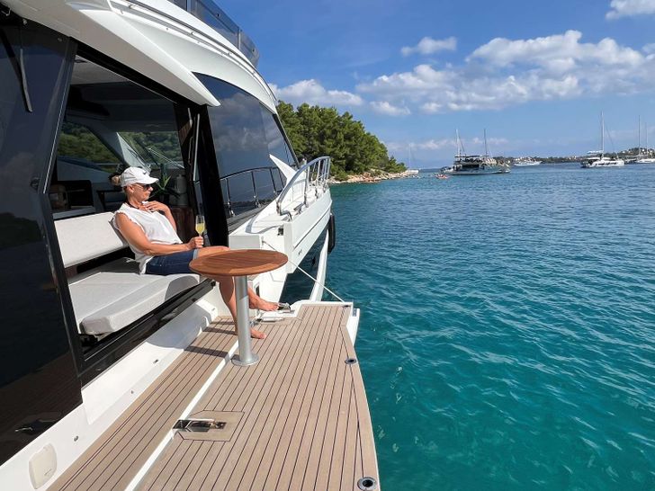 CHAMP ATLANTIS Galeon 500 Fly - side balcony CHAMP ATLANTIS Galeon 500 Fly - side balcony