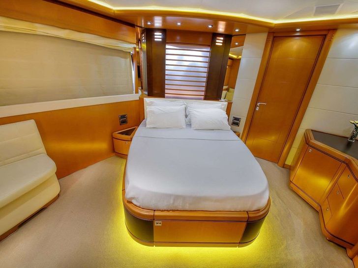 ARIELA 40m CRN Ancona Motor Yacht Master Cabin 2 ARIELA 40m CRN Ancona Motor Yacht Master Cabin 2