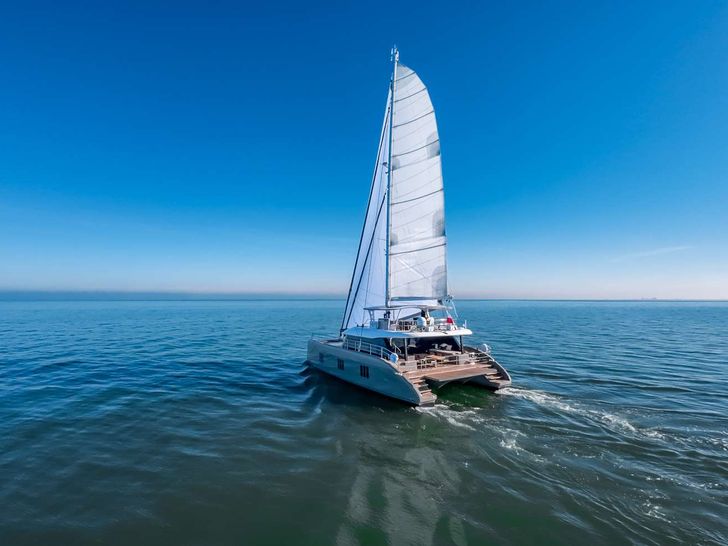 YLIME Sunreef 60 - profile YLIME Sunreef 60 - profile
