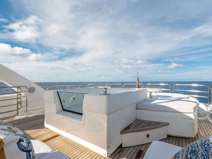ABOUT TIME Sunseeker 40m Crewed Motor Yacht Jacuzzi ABOUT TIME Sunseeker 40m Crewed Motor Yacht Jacuzzi