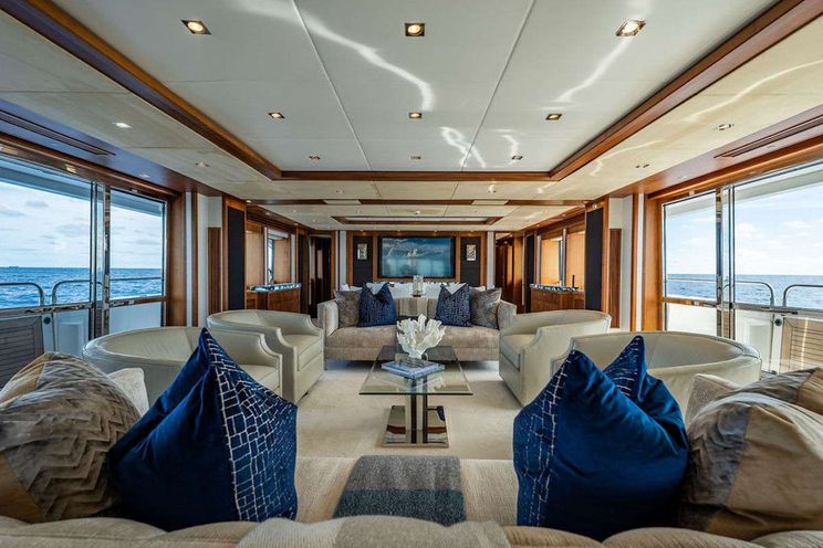 Charter Yacht ABOUT TIME - Sunseeker 40m - 6 Cabins - Nassau - Exumas - Bahamas