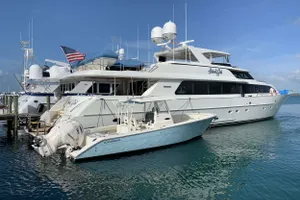 ISLAND GIRL - Westport 112 - 4 Cabins - Florida - Bahamas - New England - Palmas del Mar - Humacao - Puerto Rico ISLAND GIRL - Westport 112 - 4 Cabins - Florida - Bahamas - New England - Palmas del Mar - Humacao - Puerto Rico