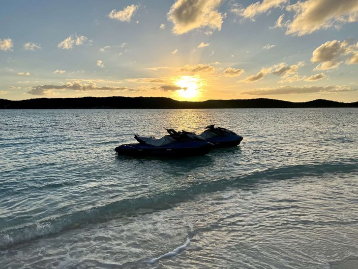 ISLAND GIRL Westport 112 Crewed Motor Yacht Waverunners