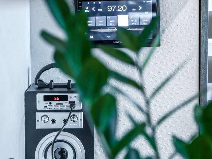 SUMMER THERAPY Aicon 67 - radio SUMMER THERAPY Aicon 67 - radio