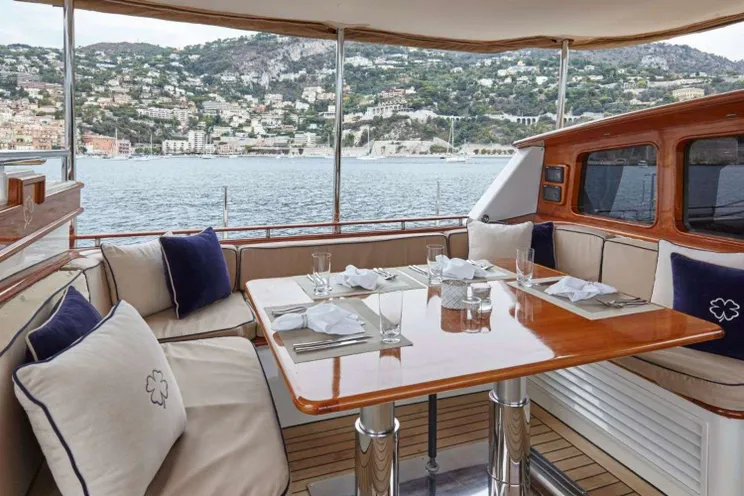 Charter Yacht ABUNDANCE - Alloy 104 - 3 Cabins - Panarea - Moorea - Tahiti - French Polynesia