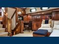 IRELANDA - Alloy Yachts 140 ft,master cabin couch and work area