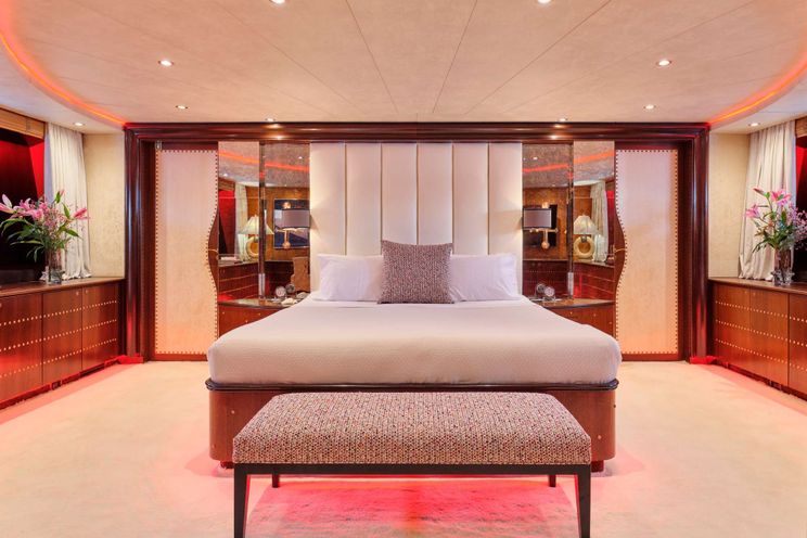 Charter Yacht MOBIUS - Cantieri di Pisa,Italy 38 m - Athens - Santorini - Greece