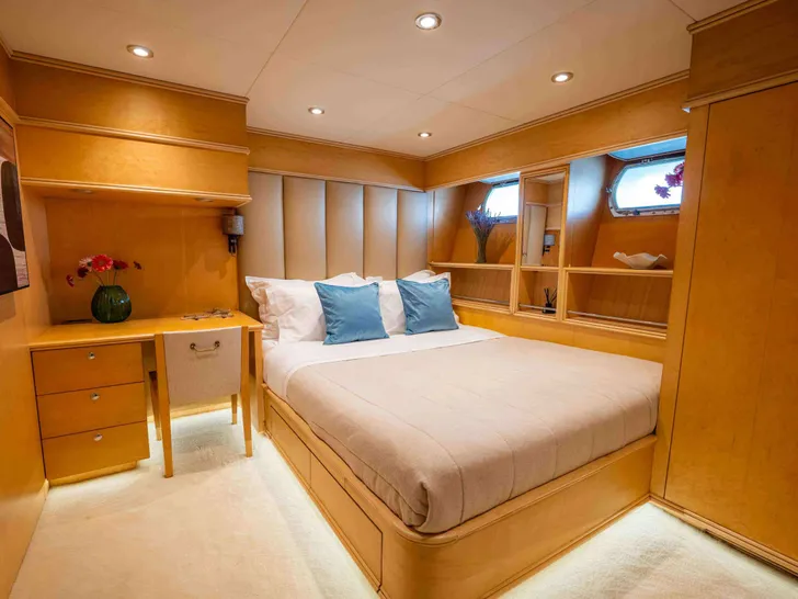MOBIUS Cantieri di Pisa Akhir 125 - VIP cabin 2 MOBIUS Cantieri di Pisa Akhir 125 - VIP cabin 2