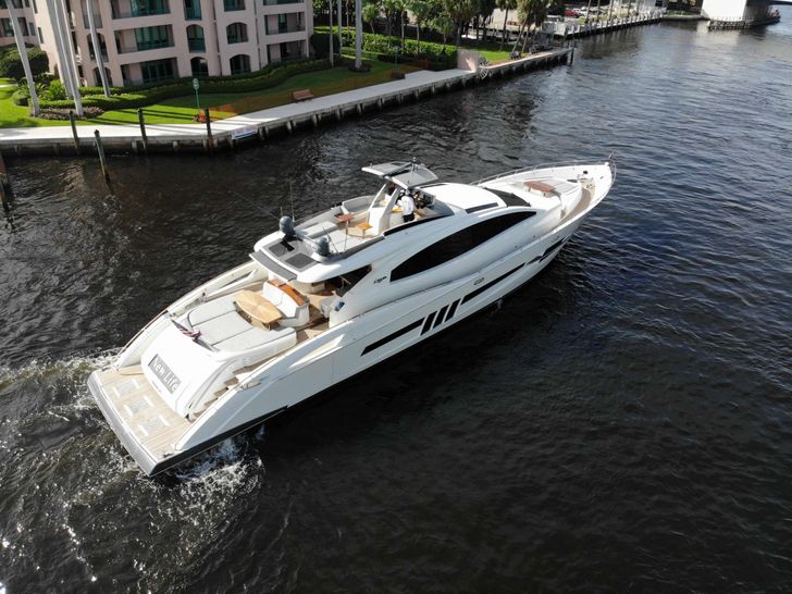 NEW LIFE - Lazzara 92,side aerial shot cruising NEW LIFE - Lazzara 92,side aerial shot cruising