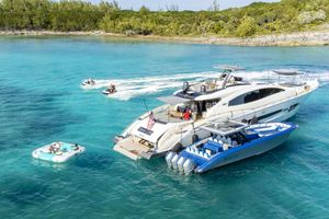 NEW LIFE - Lazzara 92 - 4 Cabins - Nassau - Exumas - Bahamas NEW LIFE - Lazzara 92 - 4 Cabins - Nassau - Exumas - Bahamas