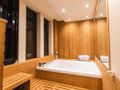 NEW LIFE - Lazzara 92,master cabin bath tub