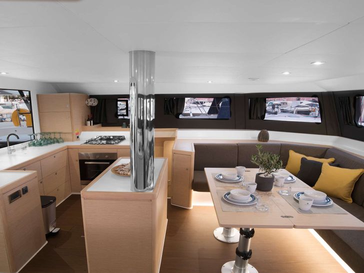 ORFEAS Dufour 48 - interior wide shot ORFEAS Dufour 48 - interior wide shot