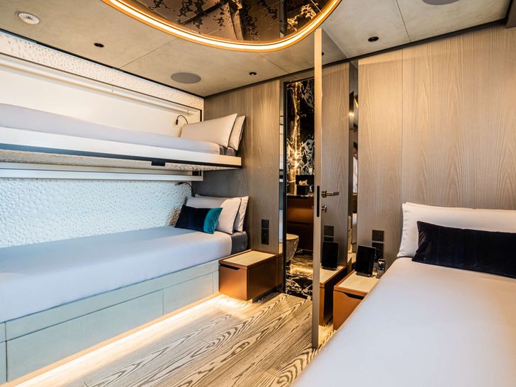 PANDION PEARL Sanlorenzo 44 Alloy twin cabin PANDION PEARL Sanlorenzo 44 Alloy twin cabin