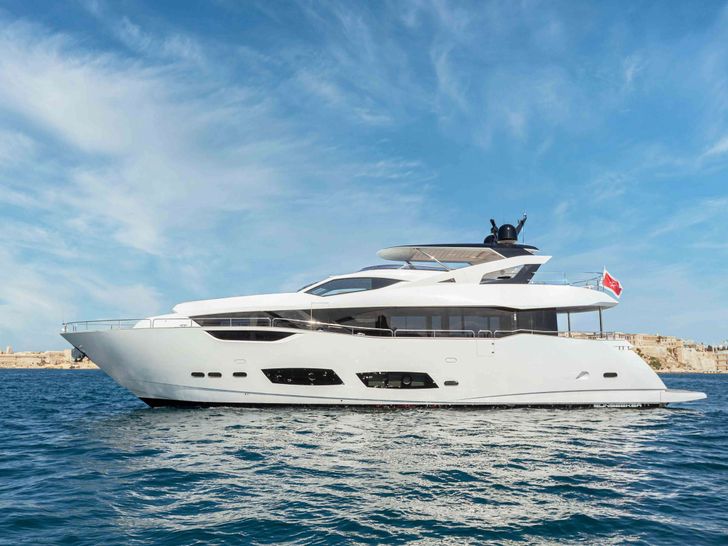 NEW EDGE Sunseeker 95 - main profile NEW EDGE Sunseeker 95 - main profile