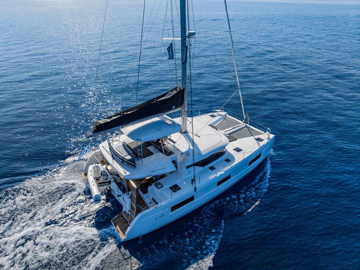 LINO Lagoon 46 - cruising LINO Lagoon 46 - cruising