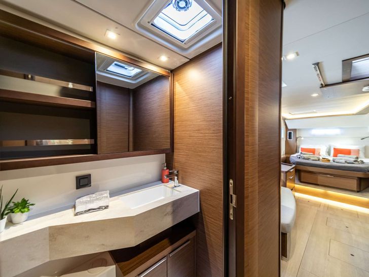 LINO Lagoon 46 - guest cabin bathroom LINO Lagoon 46 - guest cabin bathroom