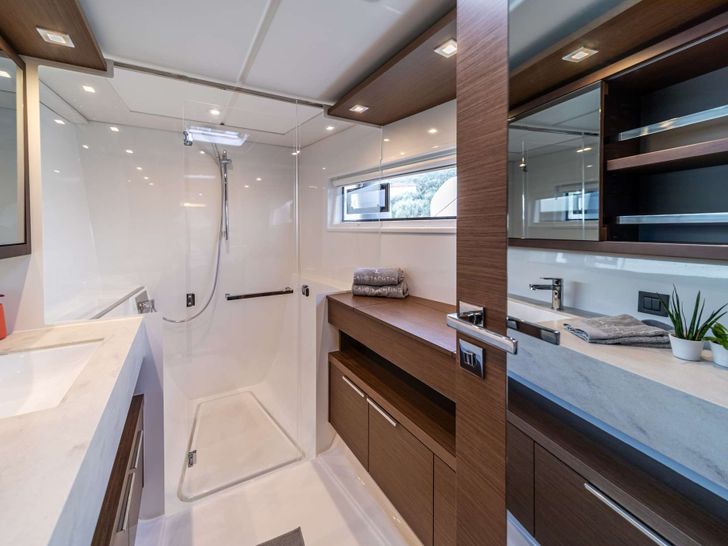LINO Lagoon 46 - master cabin bathroom LINO Lagoon 46 - master cabin bathroom