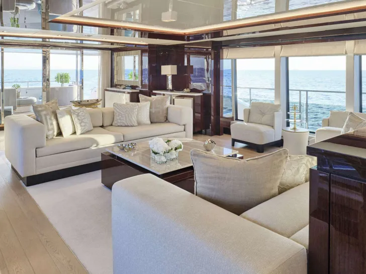 AQUA LIBRA Sunseeker 131 - main saloon AQUA LIBRA Sunseeker 131 - main saloon