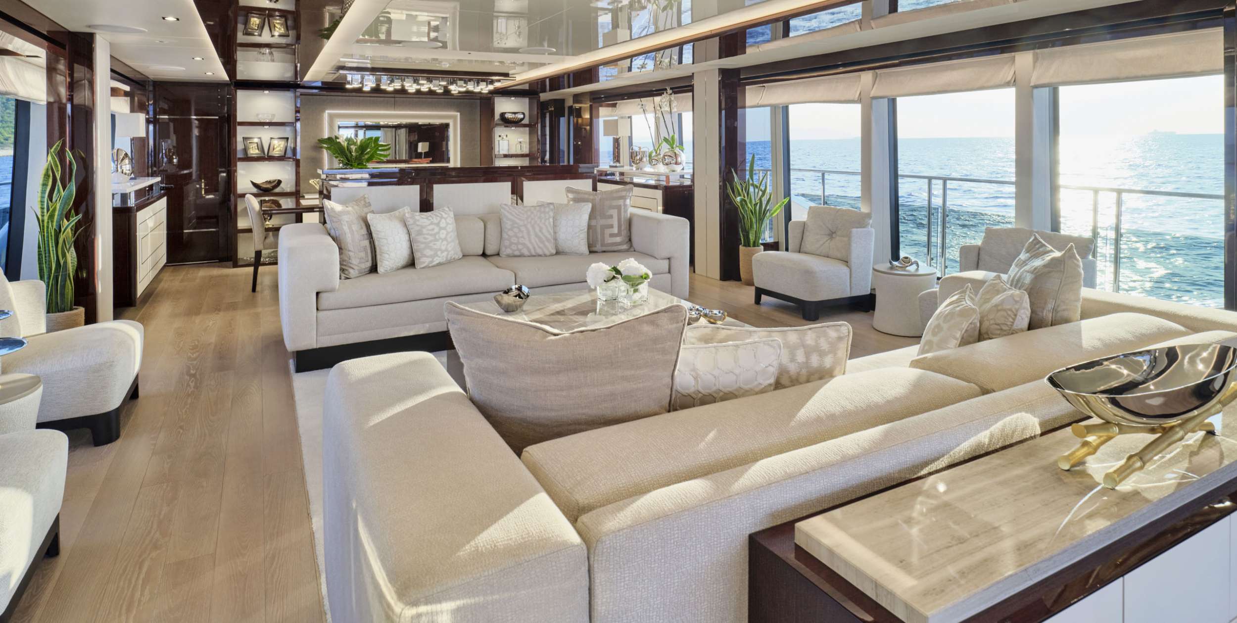 AQUA LIBRA Sunseeker 131 - main saloon lounge