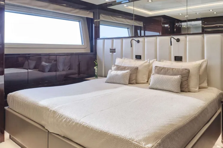 Charter Yacht AQUA LIBRA - Sunseeker 131 - 5 Cabins - Athens - Mykonos - Greece