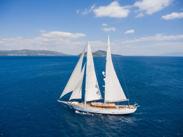 ZANZIBA Etemoglu 40m Luxury Sailing Yacht under sail ZANZIBA Etemoglu 40m Luxury Sailing Yacht under sail