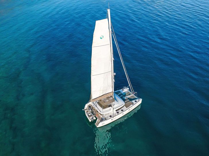 WHITE PEARL - aerial shot WHITE PEARL - aerial shot