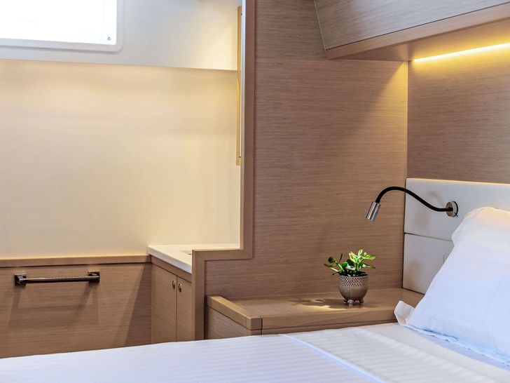 WHITE PEARL - cabin bed headboard WHITE PEARL - cabin bed headboard