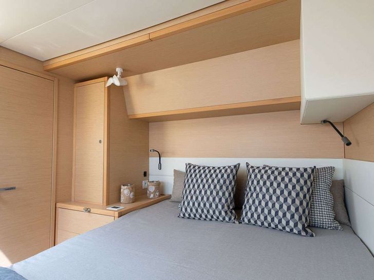 Double Cabin Double Cabin