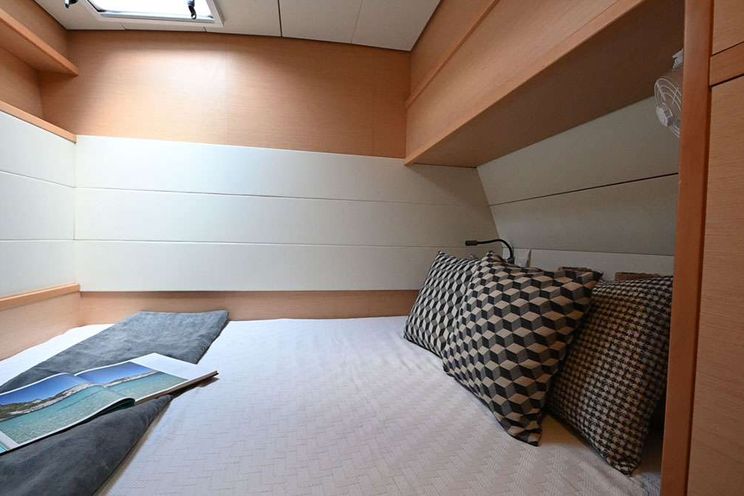 Charter Yacht ROYAL FLUSH - Lagoon 52 - 6 Cabins - Athens - Mykonos - Paros