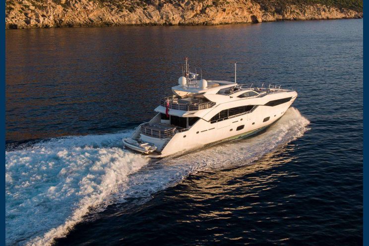 Charter Yacht MAKANI II - Sunseeker 35m - 5 Cabins - Athens - Mykonos - Paros