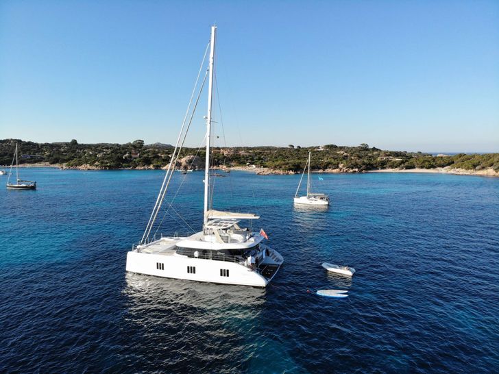 DAWN Sunreef 60 Crewed Catamaran DAWN Sunreef 60 Crewed Catamaran
