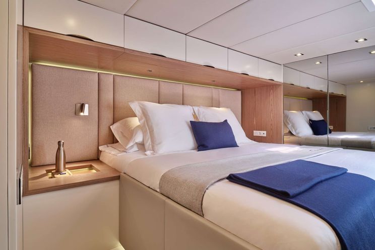 Charter Yacht DAWN - Sunreef 60 - 4 Cabins - Corsica - Sardinia - Sicily