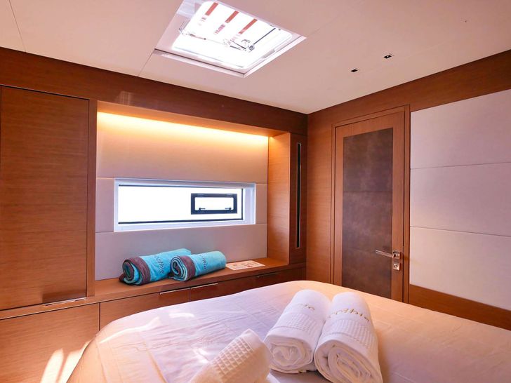 KINGFISHER V Lagoon 65 Master Cabin 2 KINGFISHER V Lagoon 65 Master Cabin 2