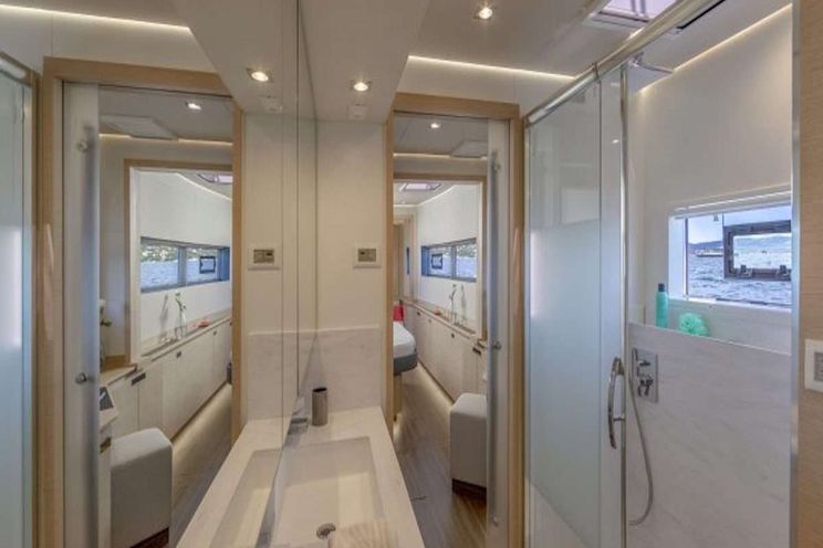 Charter Yacht TRU NORTH - Fountaine Pajot Alegria 67 - 4 Cabins - BVI - Tortola - Virgin Gorda