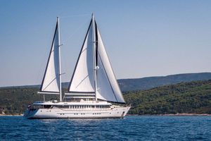 OMNIA - Brodosplit 46m - 6 Cabins - Split - Hvar - Dubrovnik